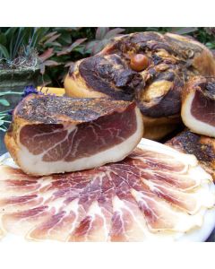 Schinkenspeck vom Mangalitza-Wollschwein